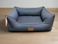 Charger l'image dans la visionneuse de la galerie, Legowisko Fafik - Kanapa dla dużego psa (3/8 - widok z boku)