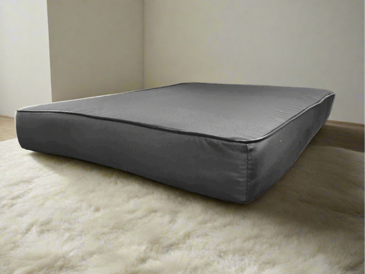 Legowisko ortopedyczne Rosa (2/51): Widok z bliska. Wodoodporne, dla psa, różne rozmiary.