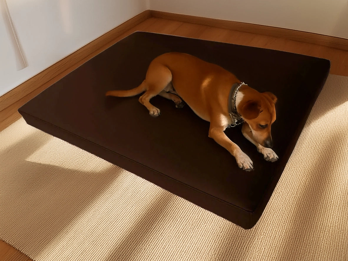 Legowisko dla psa Afik z ekoskóry (4/15) - widok z boku.